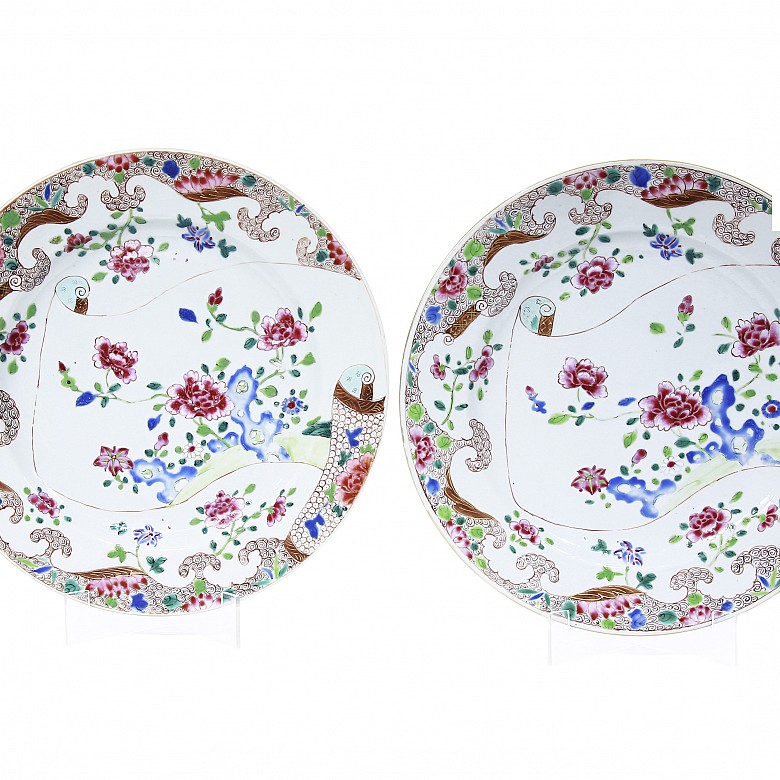 Pair of dishes from Compañía de Indias, China, 18th century - 1