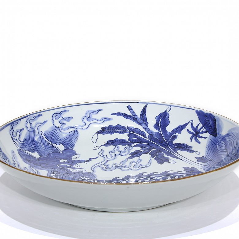 Large porcelain plate with Qilin, 20th century