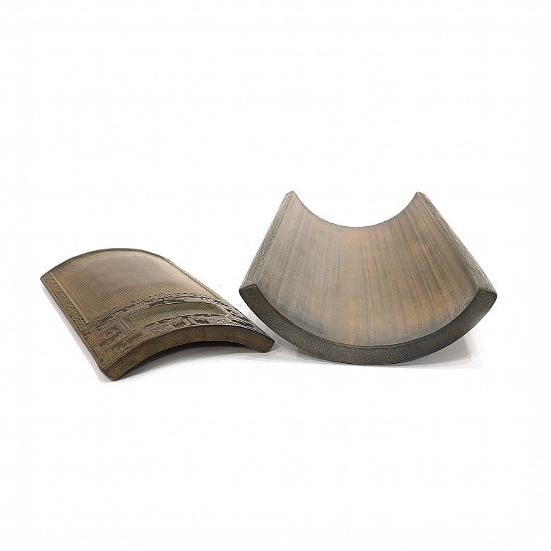 Two bamboo armrests, Qing dynasty.