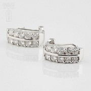 Earrings in 18k white gold and 20 diamonds of 1.82 cts - 2