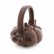 Pumpkin-shaped teapot, Yixing. - 2
