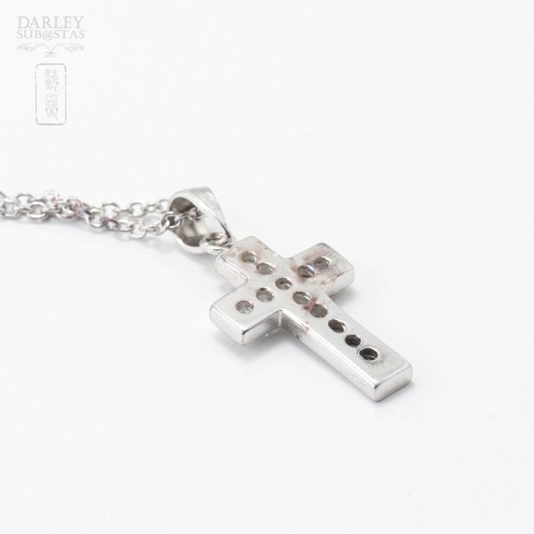 Cross necklace with zircons in silver and rhodium - 3