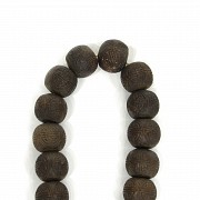 Chinese wooden bracelet, Qing dynasty.