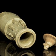Glazed ceramic funeral urn or vase with lid, Song Dynasty - 6