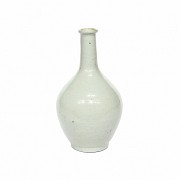 Jarrón de cerámica esmaltada, Dinastía Qing.