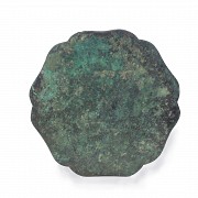 Bronze mirror, Zhou Dynasty, Warring States period (480-221 BC)