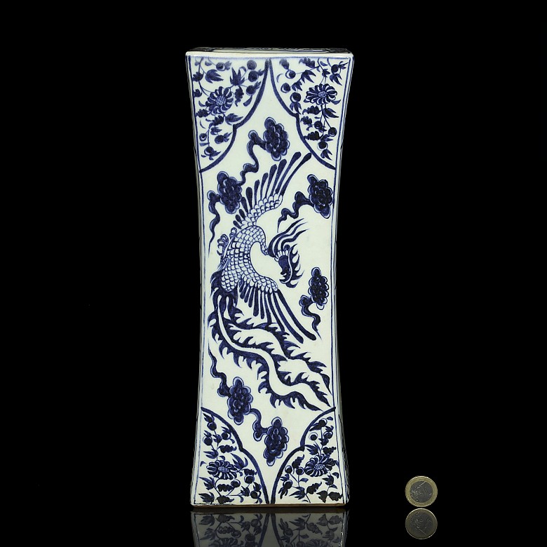 Almohada de cerámica, azul y blanco, S.XX - 8