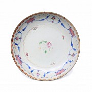 Enameled porcelain plate, Compañía de Indias, 18th - 19th century