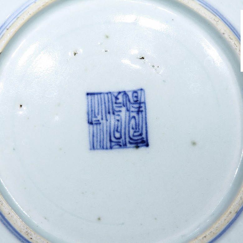 Two plates, blue and white porcelain, 19th century - 1