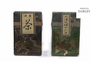 Lot of two boxes with tea, late 19th century