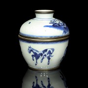 Cuenco con tapa, azul y blanco, China, S.XIX