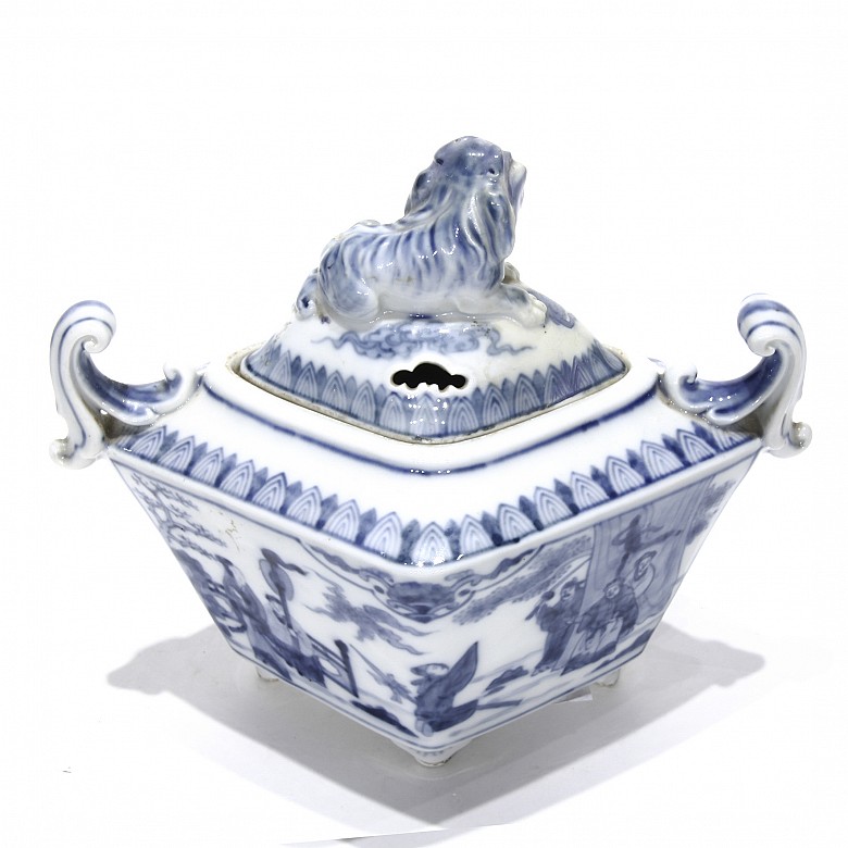 Sopera de porcelana china, s.XX