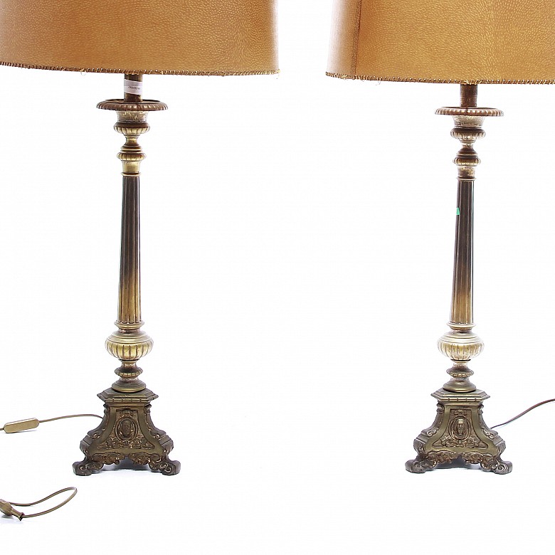 Pair of table lamps with metal base, 20th century - 1