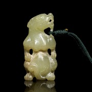 Carved jade 'bear' pendant, Eastern Han dynasty