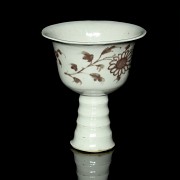 Copper-red stem cup, Yuan style