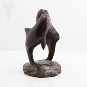 Figura Delfines de ebano - 2