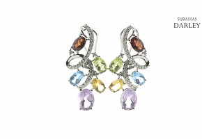 18k white gold with gems and diamonds earrings