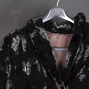 Black mink coat - 1