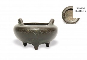 Chinese bronze censer, Qing Dynasty (1644-1911)