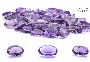Lot of oval cut amethysts from 6 to 9 cts per piece