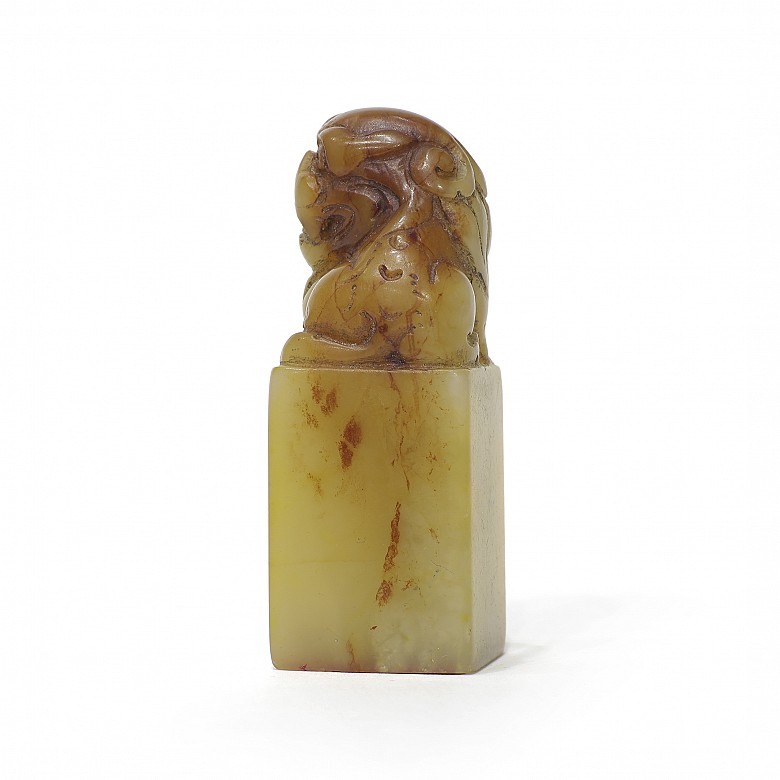 Seal carved with a lion, Shoushan, 19th century
