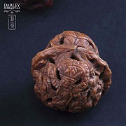 Four carved nuts - 1