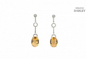 Earrings in 18k white gold with citrines and diamonds