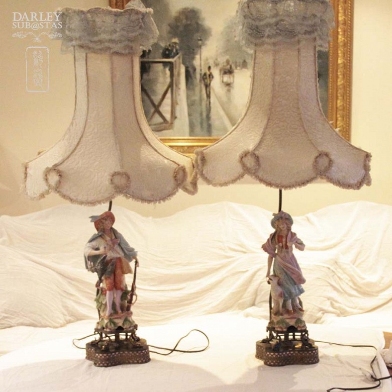 Pair of Meissen lamps