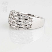 Precioso anillo en oro 18k y diamantes - 2