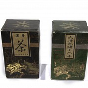 Lote de dos cajas con té, finales del s.XIX.