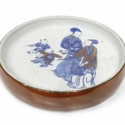 Tintero de porcelana esmaltada, dinastía Qing.