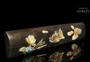 Pisapapeles de zitan con incrustaciones, dinastía Qing, Daoguang