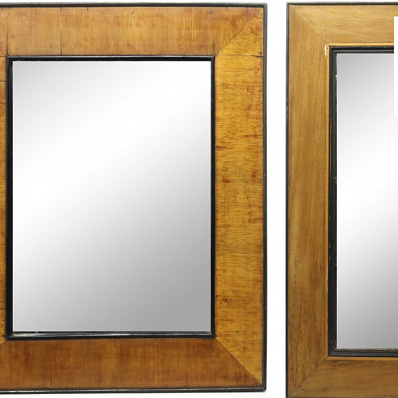 Two mirrors with ebonized moldings, 20th century - 1