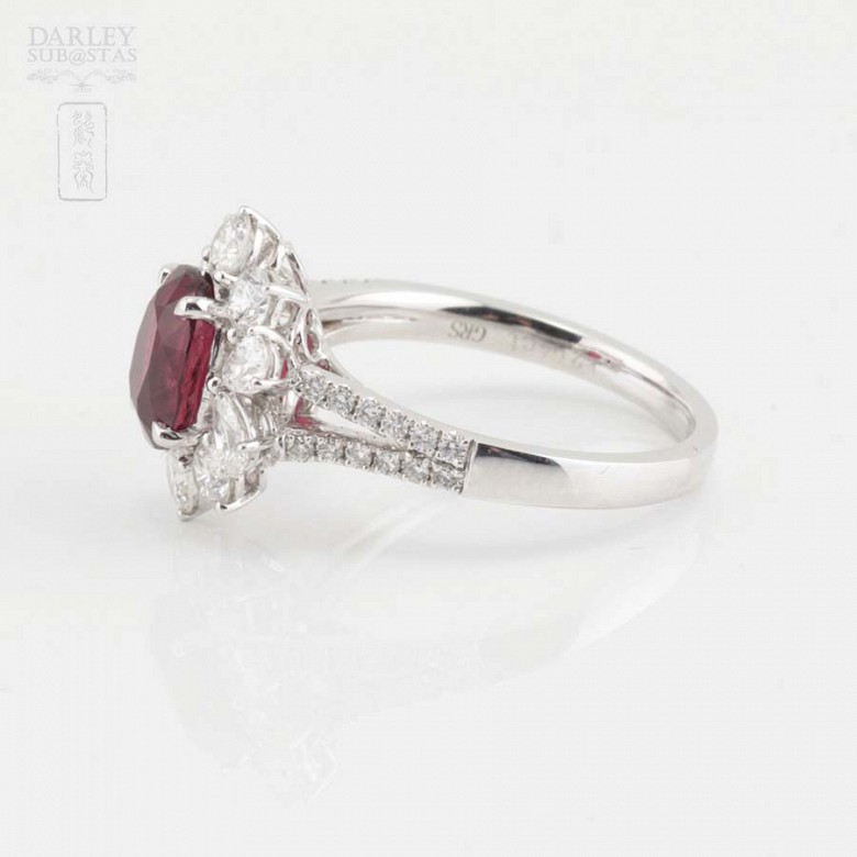 Fantastic 18k gold ring with ruby and diamonds - 3