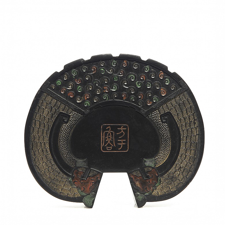 Placa de tinta china con relieves, dinastía Qing