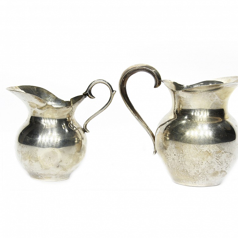 Lot of small silver objects., 20th century.