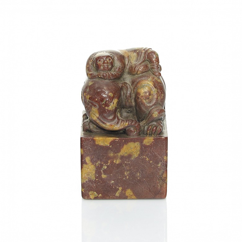 Carved stone seal 'Shoushan', Qing dynasty