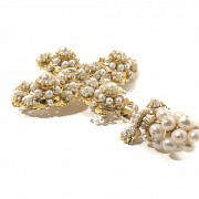 18 k yellow gold jewelry, with pearls