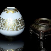 Cuenco de agua, con decoración en dorado, dinastía Qing