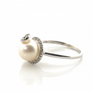 Anillo en oro blanco de 18 k con perla y diamantes - 3