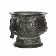 Chinese bronze censer, 20th century
