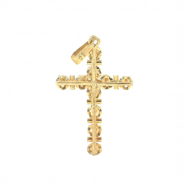 Cross in 18k yellow gold and ten pearls