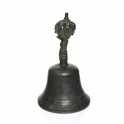 Tibetan bronze bell, 19th - 20th century - 1