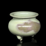 Glazed ceramic censer, Junyao style, 20th century