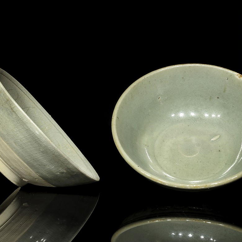 Dos cuencos de cerámica vidirada, dinastía Song