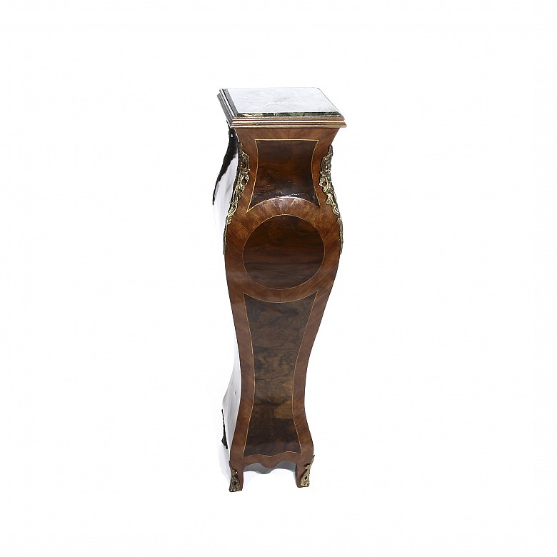 Peana de madera lacada, estilo Luis XV, S.XX - 1