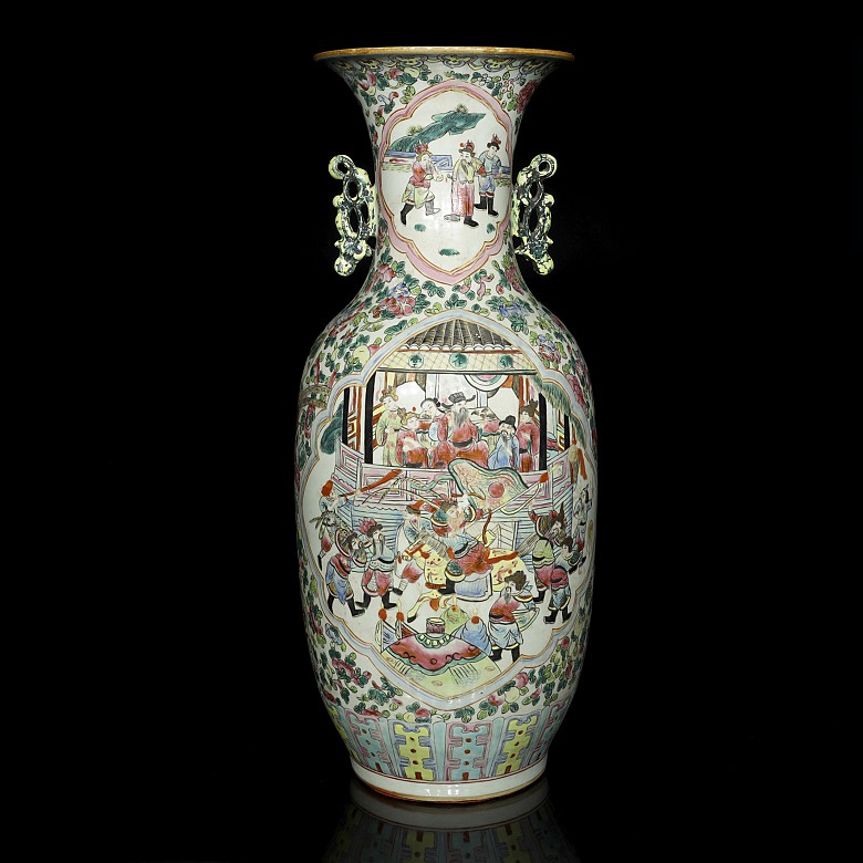 Chinese porcelain famille rose vase with ears, 20th century