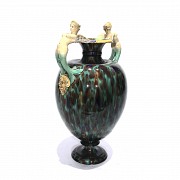 Porcelain enamelled amphora, Minton & Co., 1836-1904.