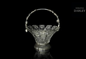 Centro de mesa en cristal tallado y plata española, med.S.XX