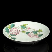 Porcelain dish with peonies, 20th century